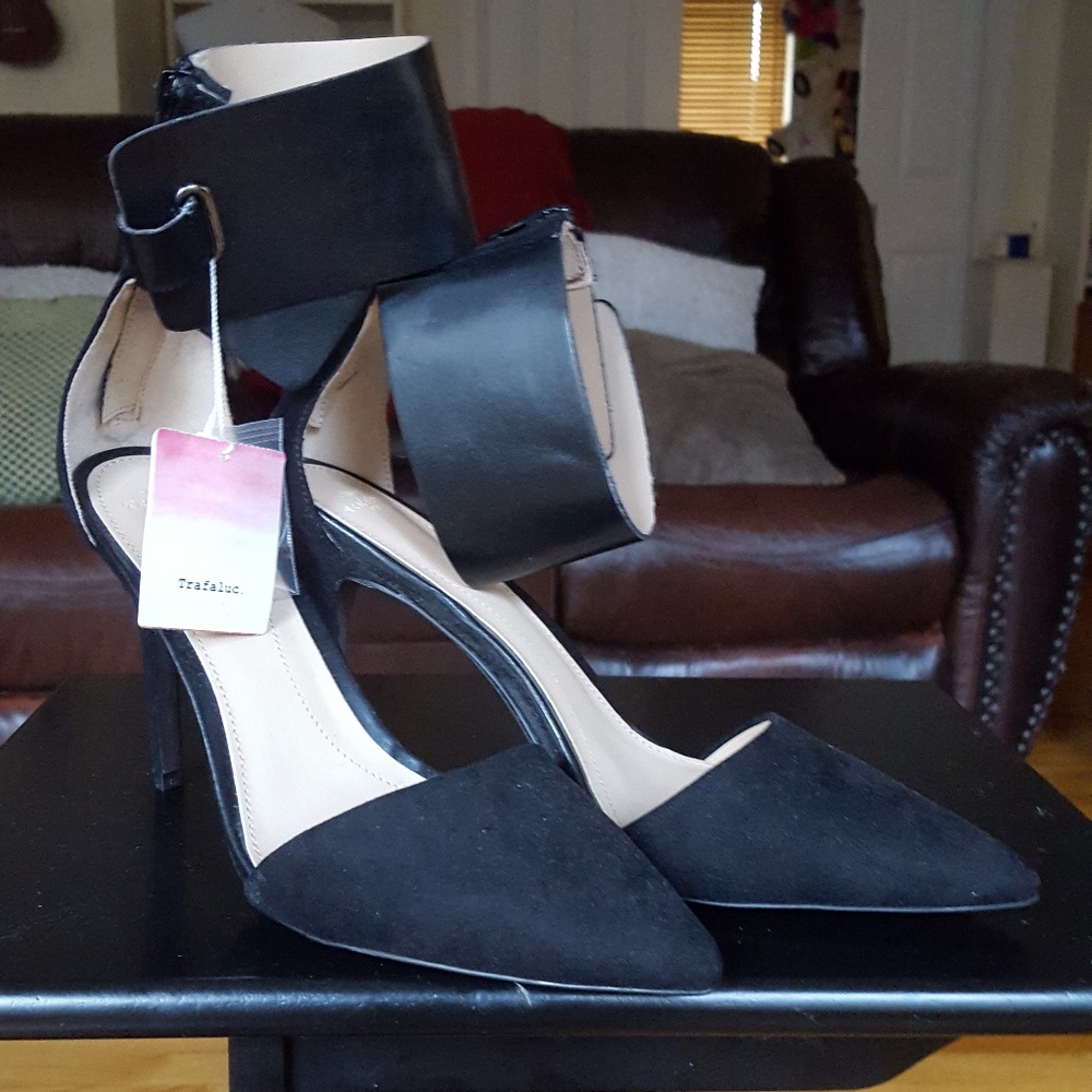 NEW Zara Trafaluc Suede Ankle Cuff Size 8 … - Picture 7 of 7